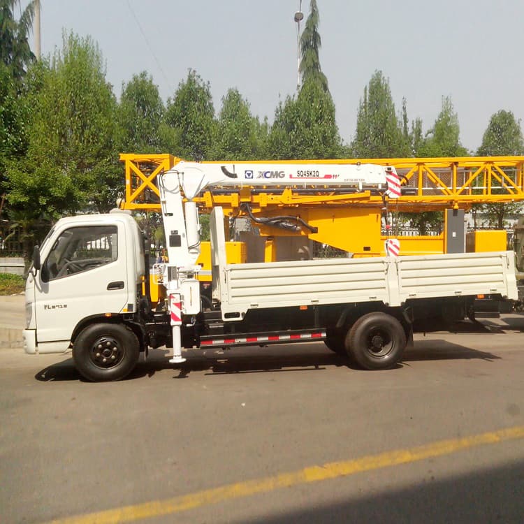 XCMG 4ton Mini Truck Mounted Crane SQ4SK2Q Truck With Crane for Sale